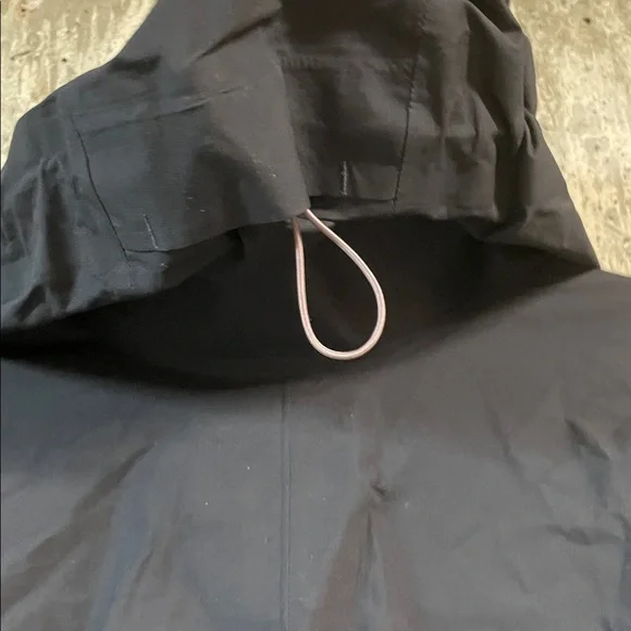 REI Women's Co-op XeroDry GTX Jacket Size XL in Black - Picture 7 of 8